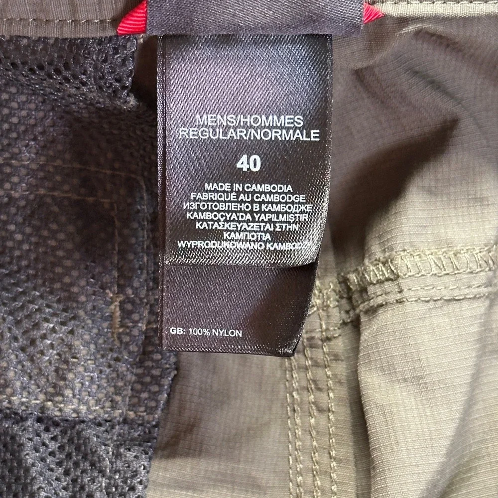 The North Face Packable Hiking Shorts Mens 40 Green Nylon Ripstop Cargo Outdoor